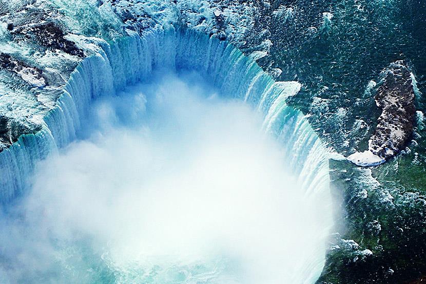 aerial view of niagara falls